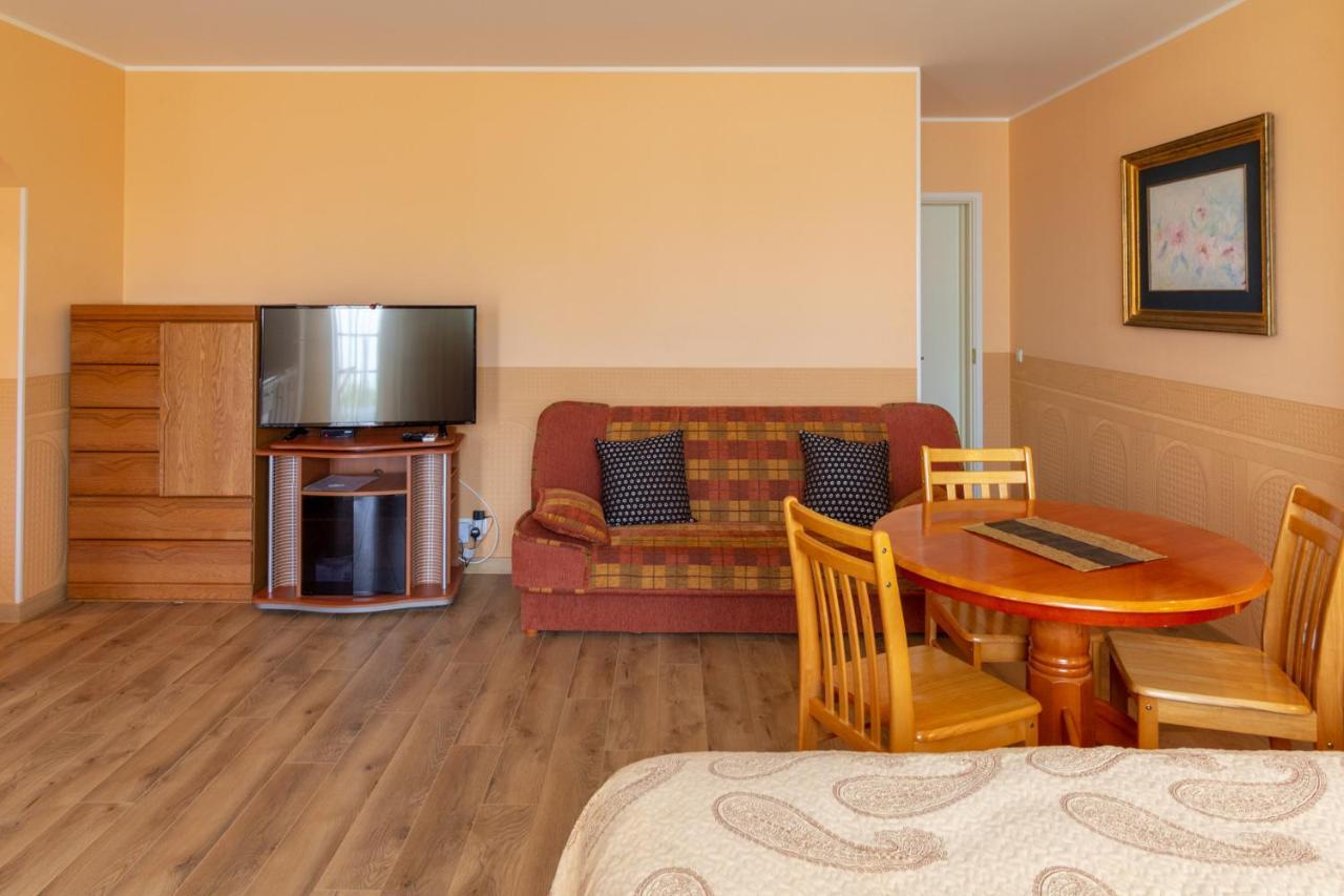 Fortuna Apartments Parnu Ngoại thất bức ảnh